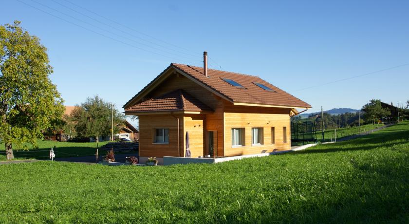 Gaestehaus Myhideaway Reichenbach im Kandertal Номер фото